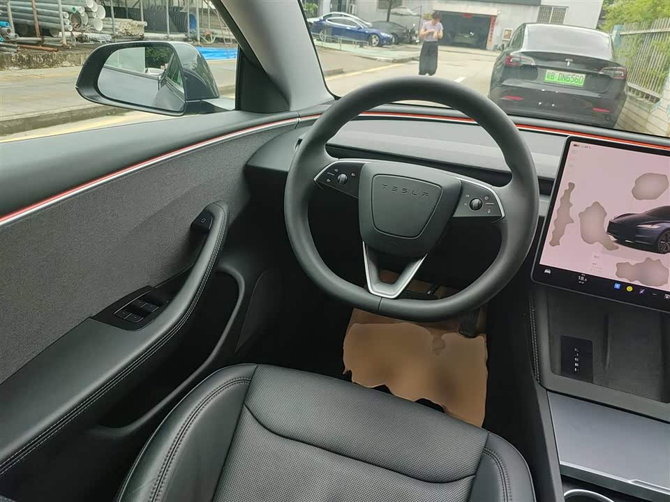 Tesla Model 3 Tesla Model 3