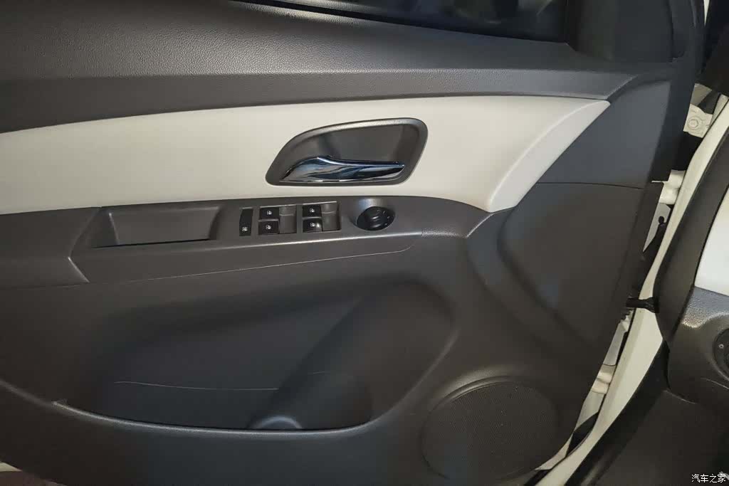 Chevrolet SE, 2014 7