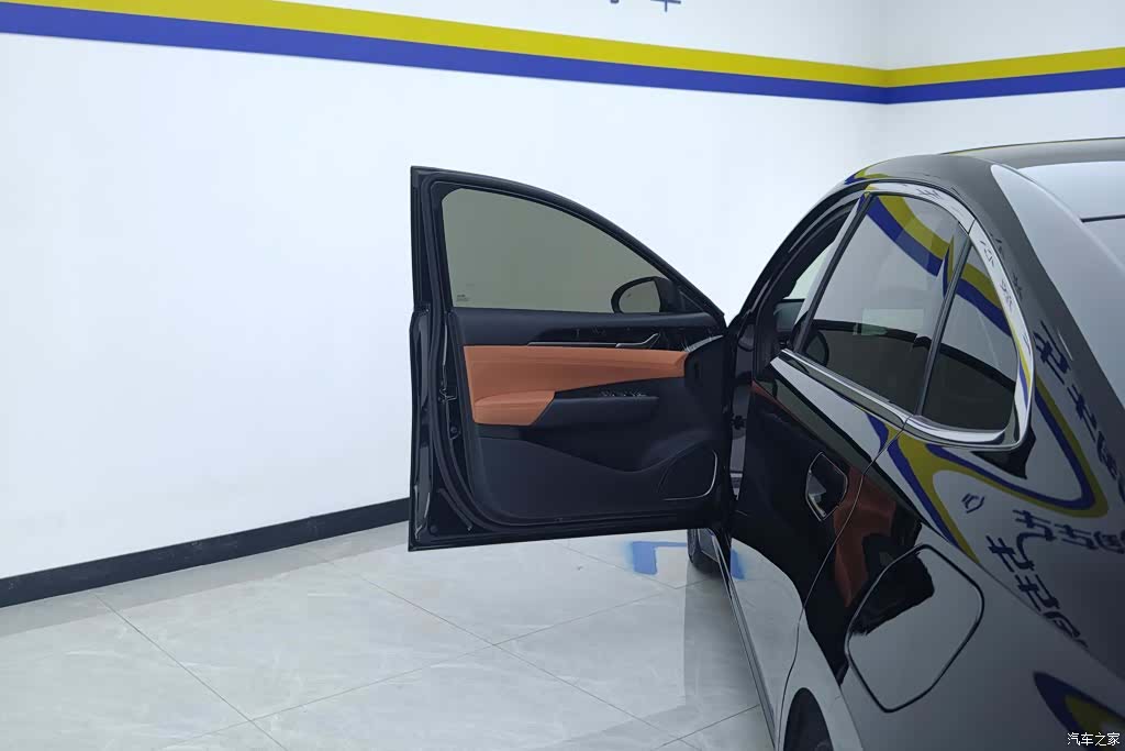 Wuling Starlight, 2025 7