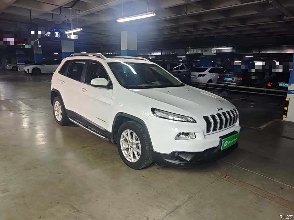 Jeep Cherokee, 2017 4