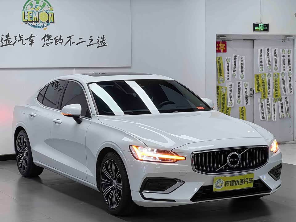Volvo S60