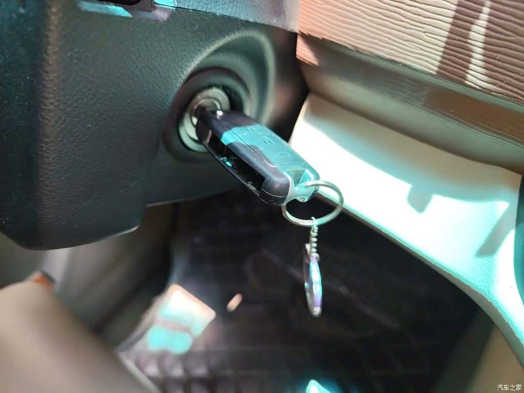 DongFeng M5L, 2018 12