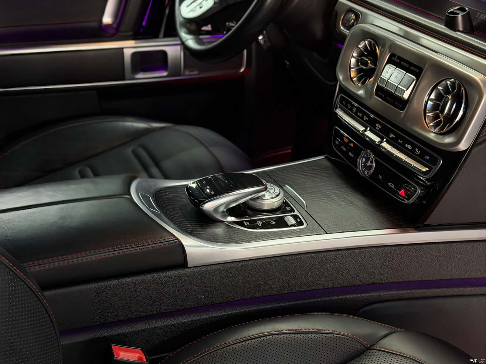 Mercedes-Benz G-Class, 2020 10