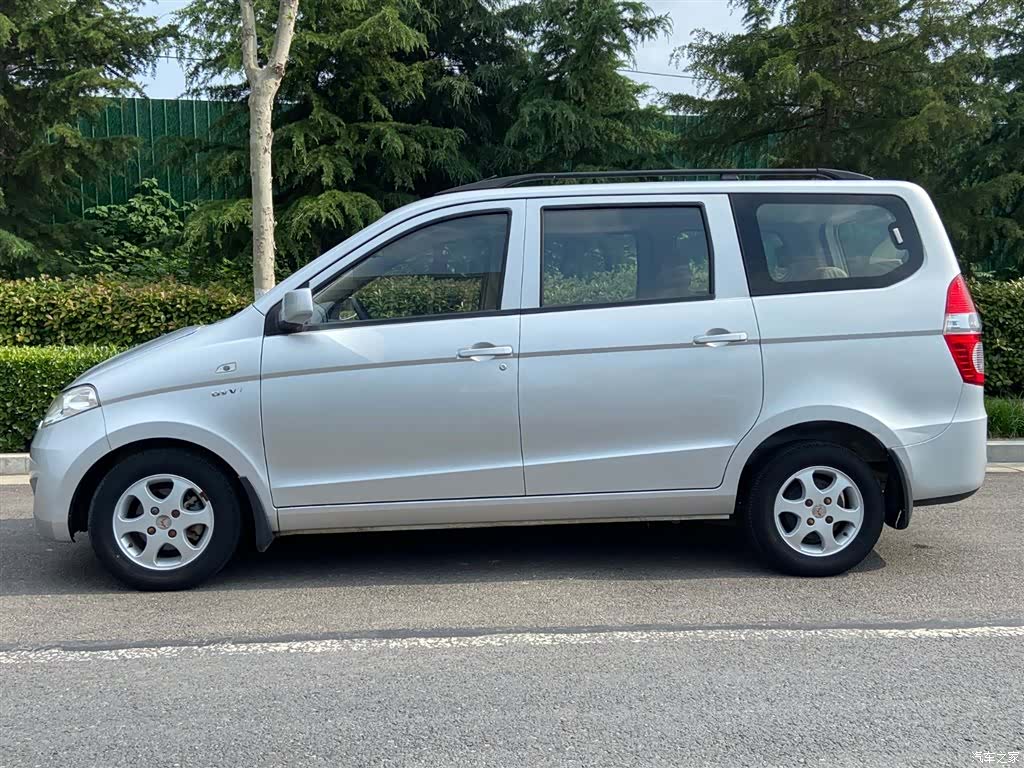 Wuling Hongguang, 2014 19