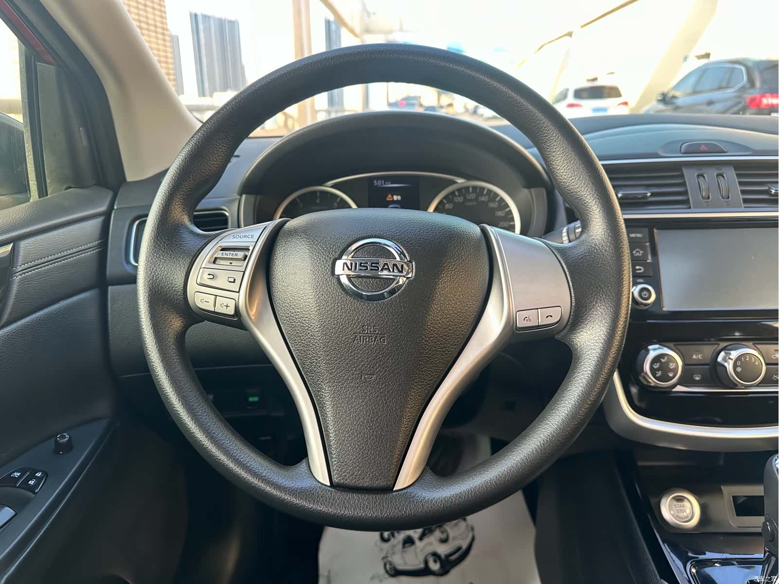Nissan Tiida, 2017 11