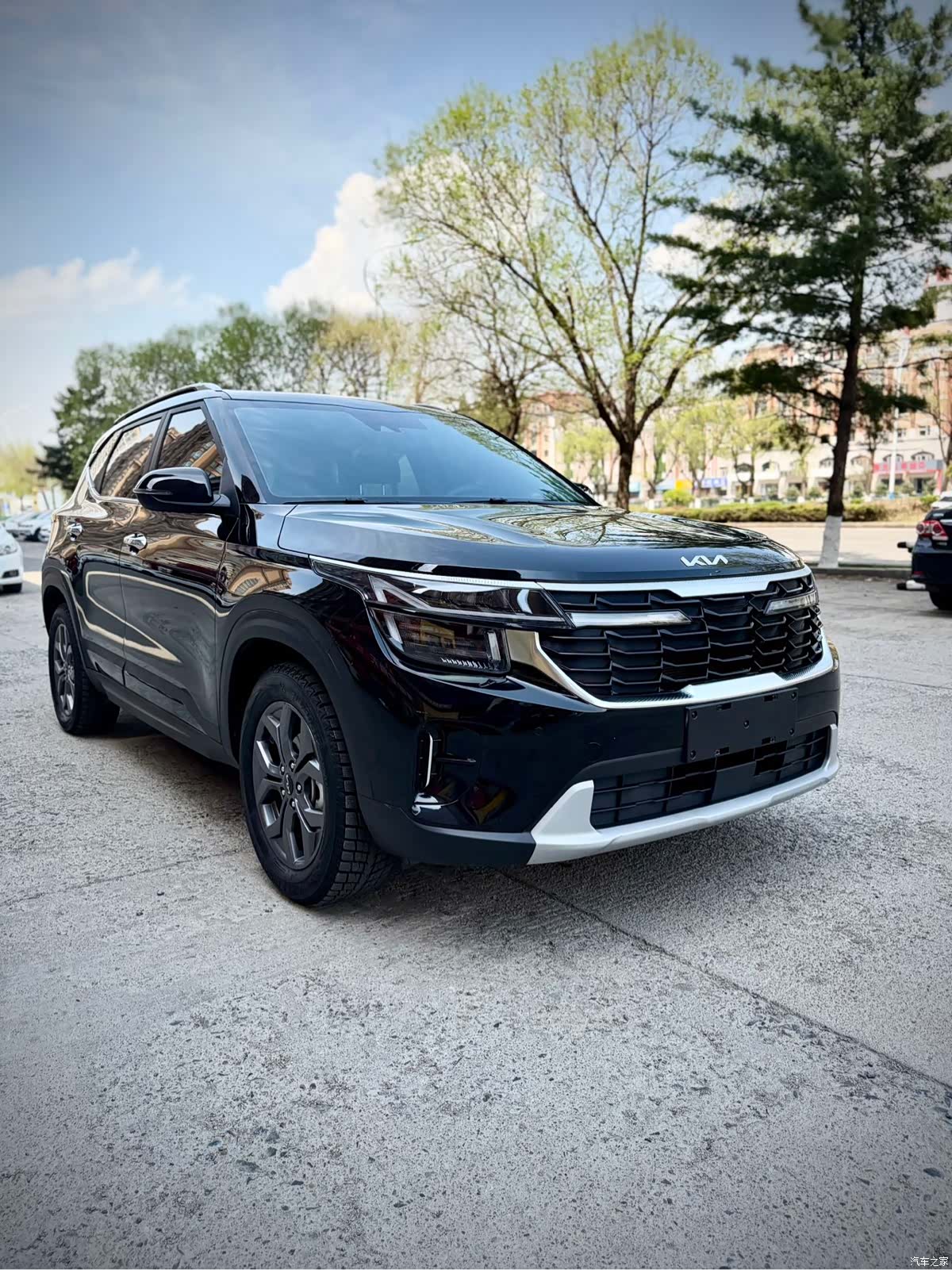 Kia Seltos, 2023 3