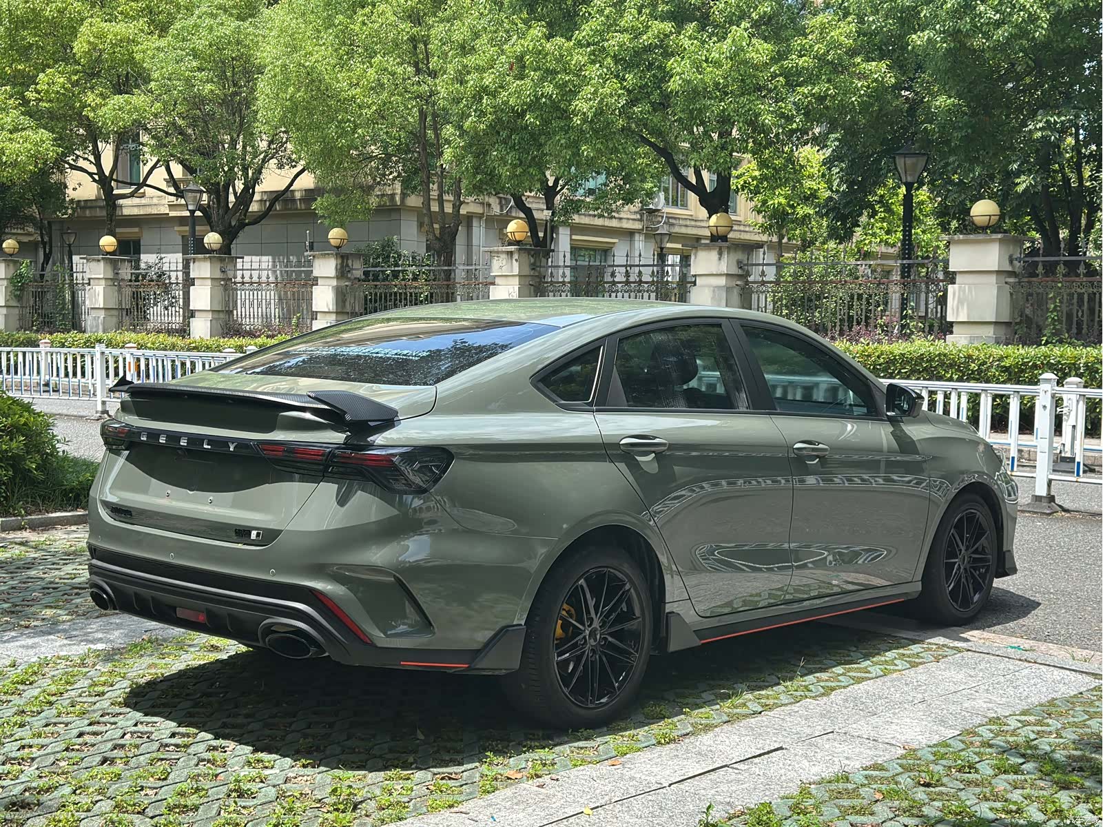 Geely Binray, 2022 все фото