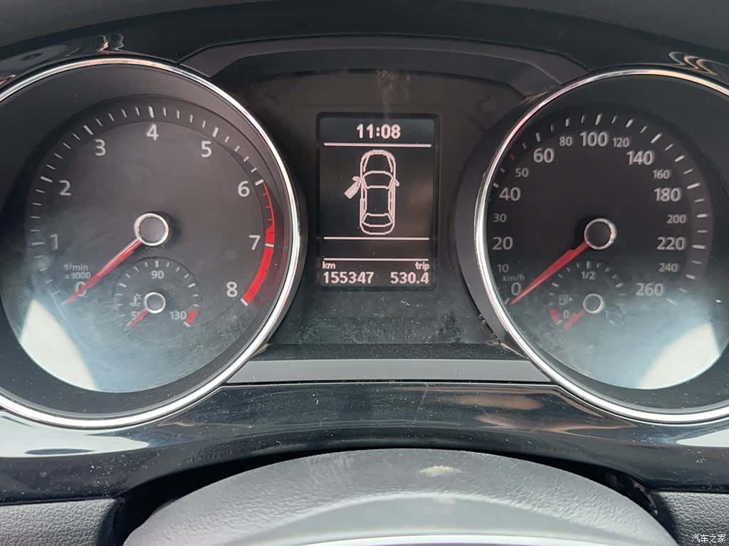 Volkswagen Sagitar, 2017 11