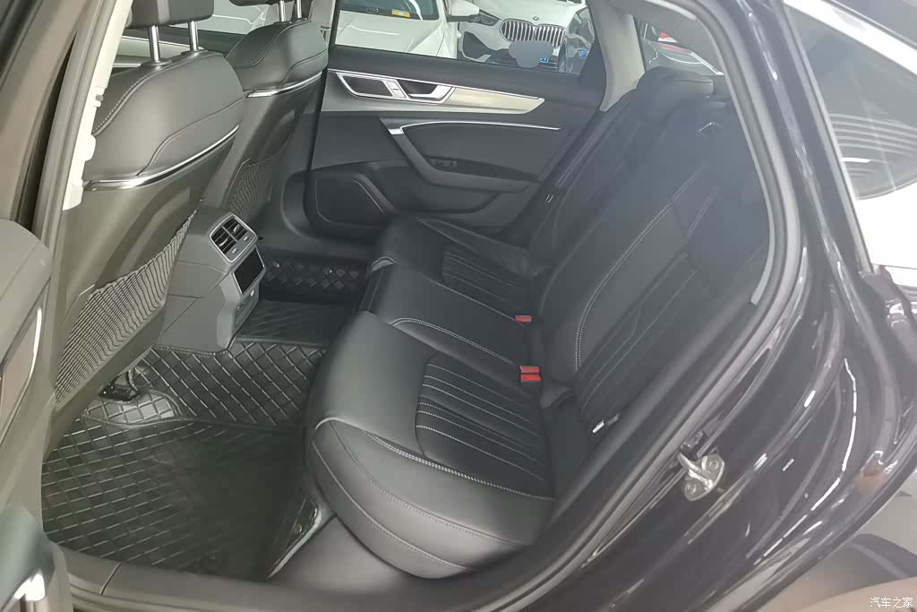 Audi A6L, 2023 11