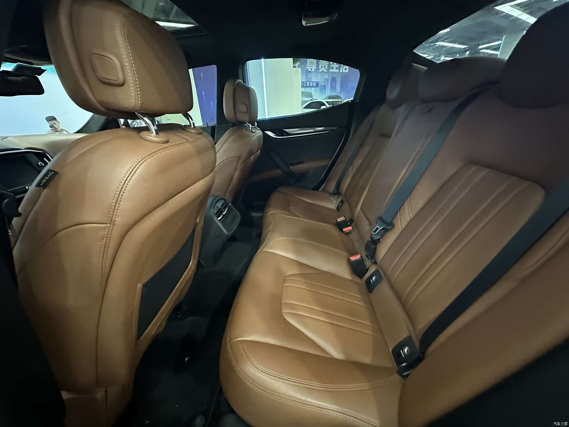 Maserati Ghibli, 2014 12