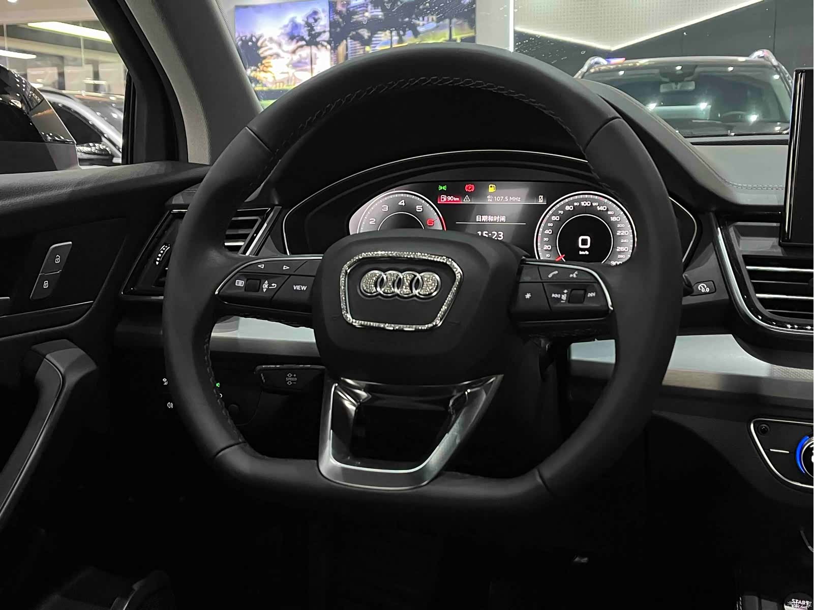 Audi Q5L, 2023 13