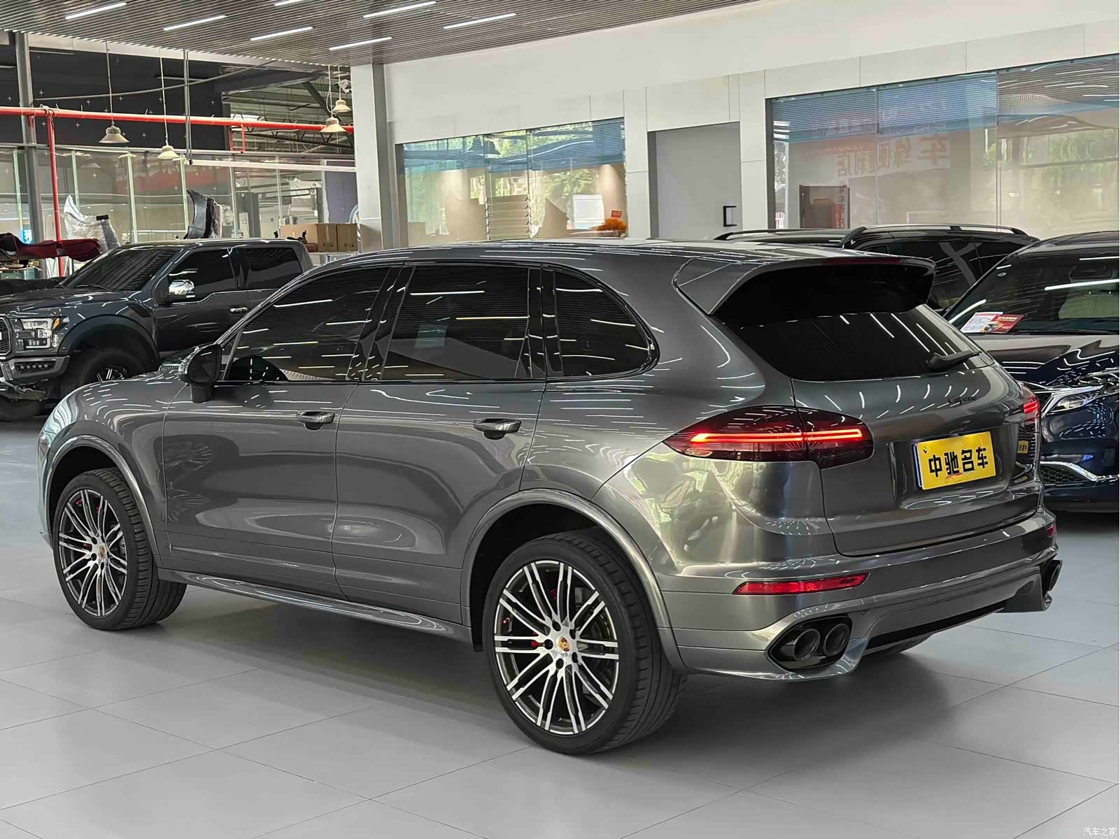 Porsche Cayenne, 2016 7