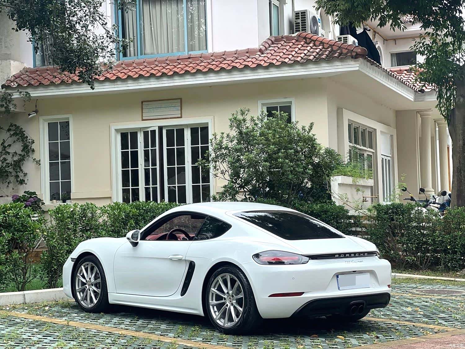 Porsche Cayman, 2018 7