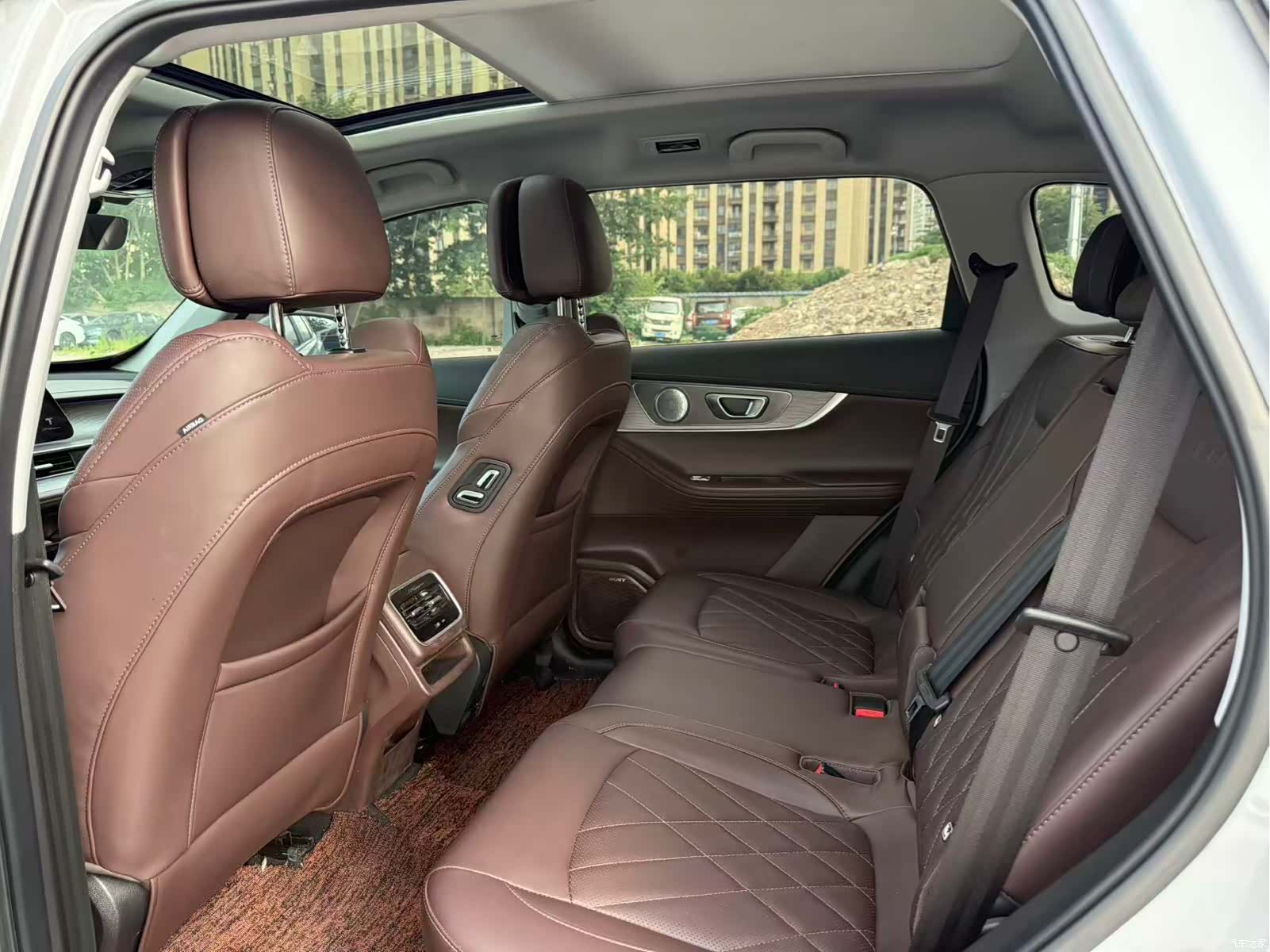 Chery Tiggo 8, 2022 все фото