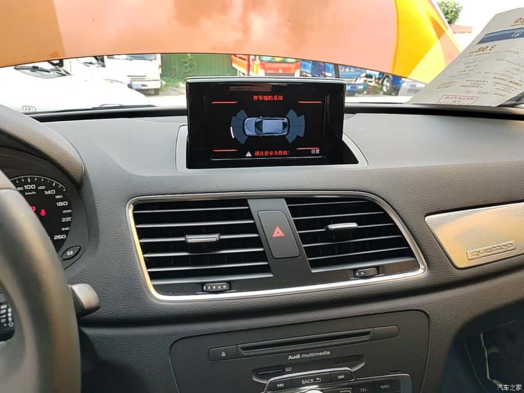 Audi Q3, 2014 13