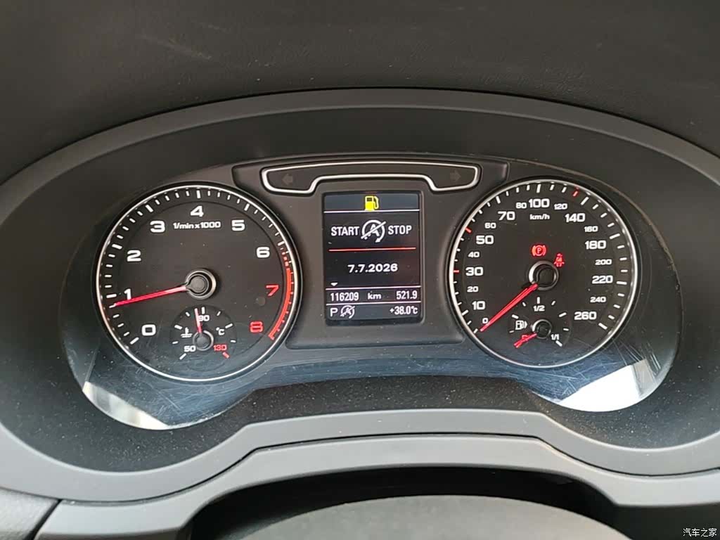 Audi Q3, 2014 12