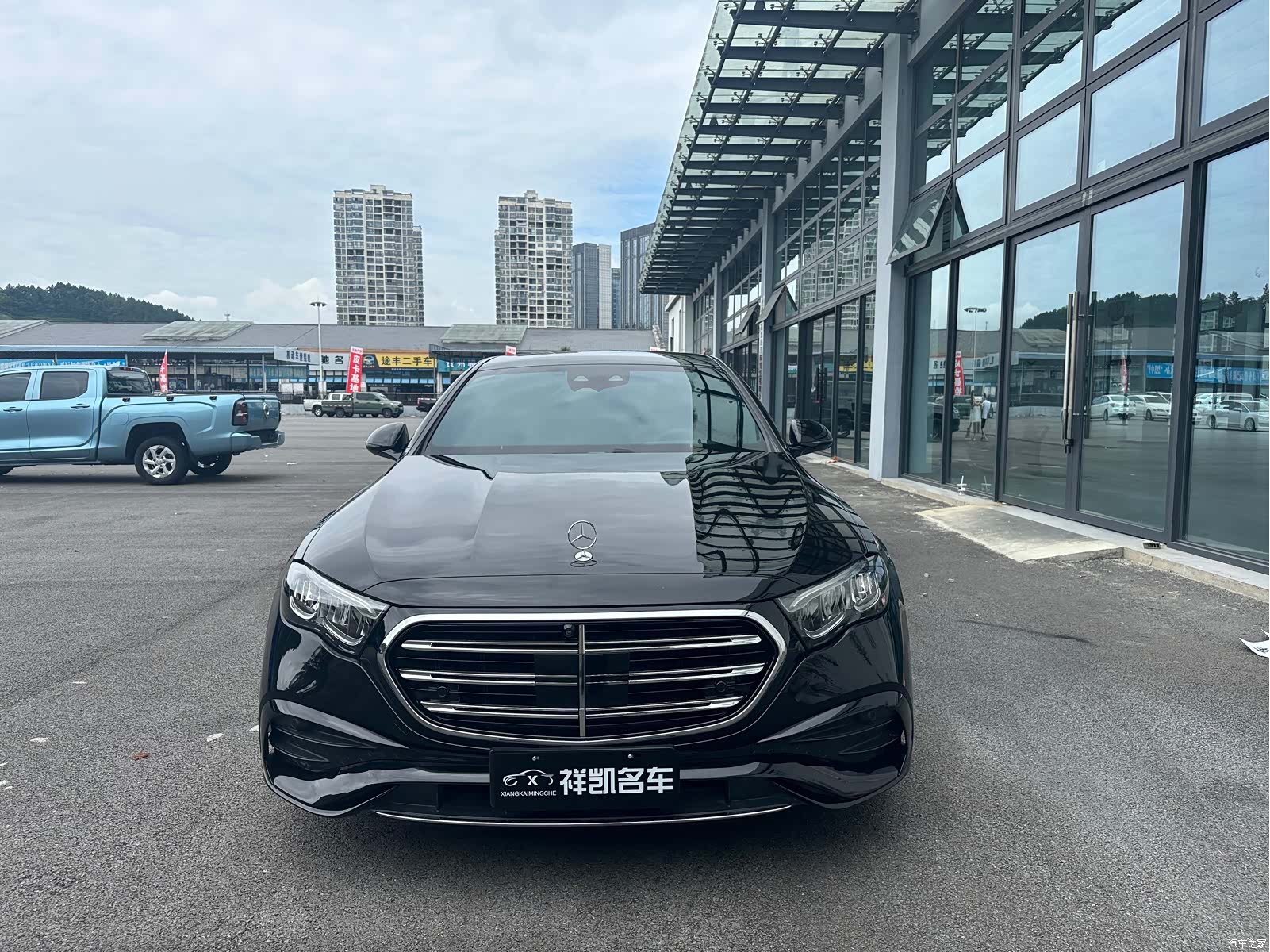 Mercedes-Benz E-Class, 2025 2