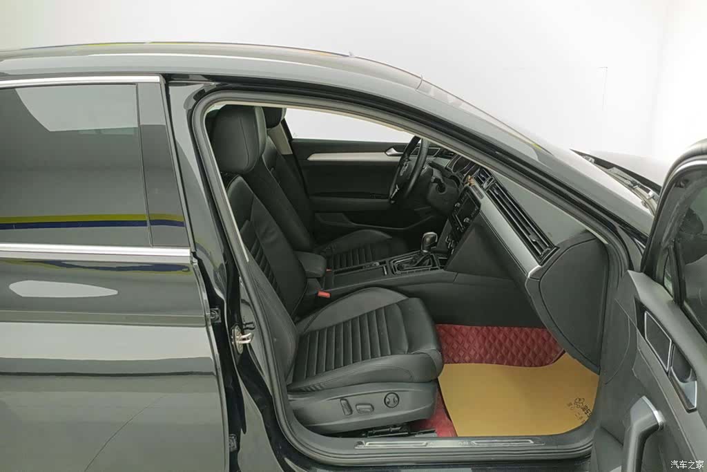 Volkswagen Magotan, 2018 8