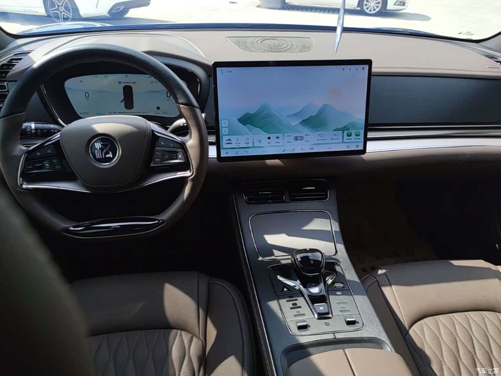 BYD Han, 2024 10