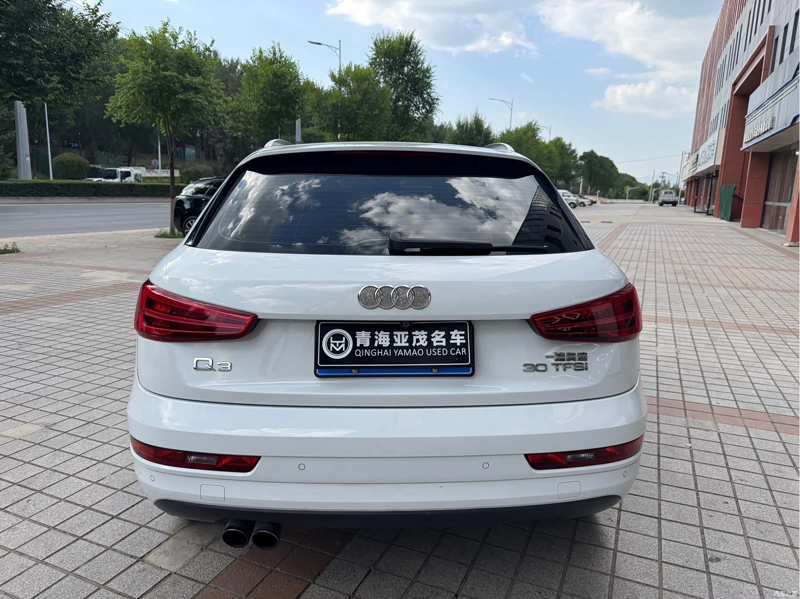 Audi Q3, 2018 11