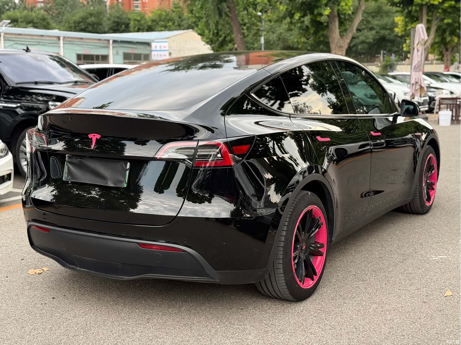 Tesla Model Y, 2023 13