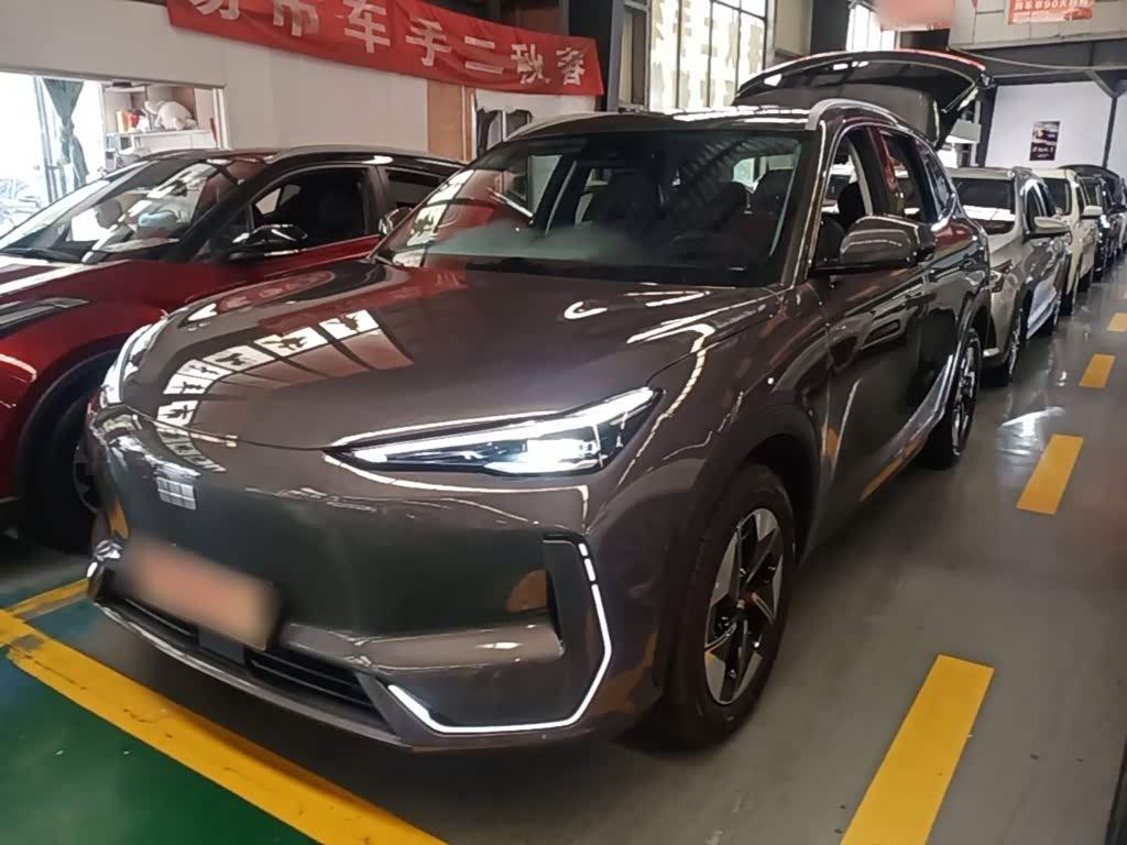 Geely Galaxy E5