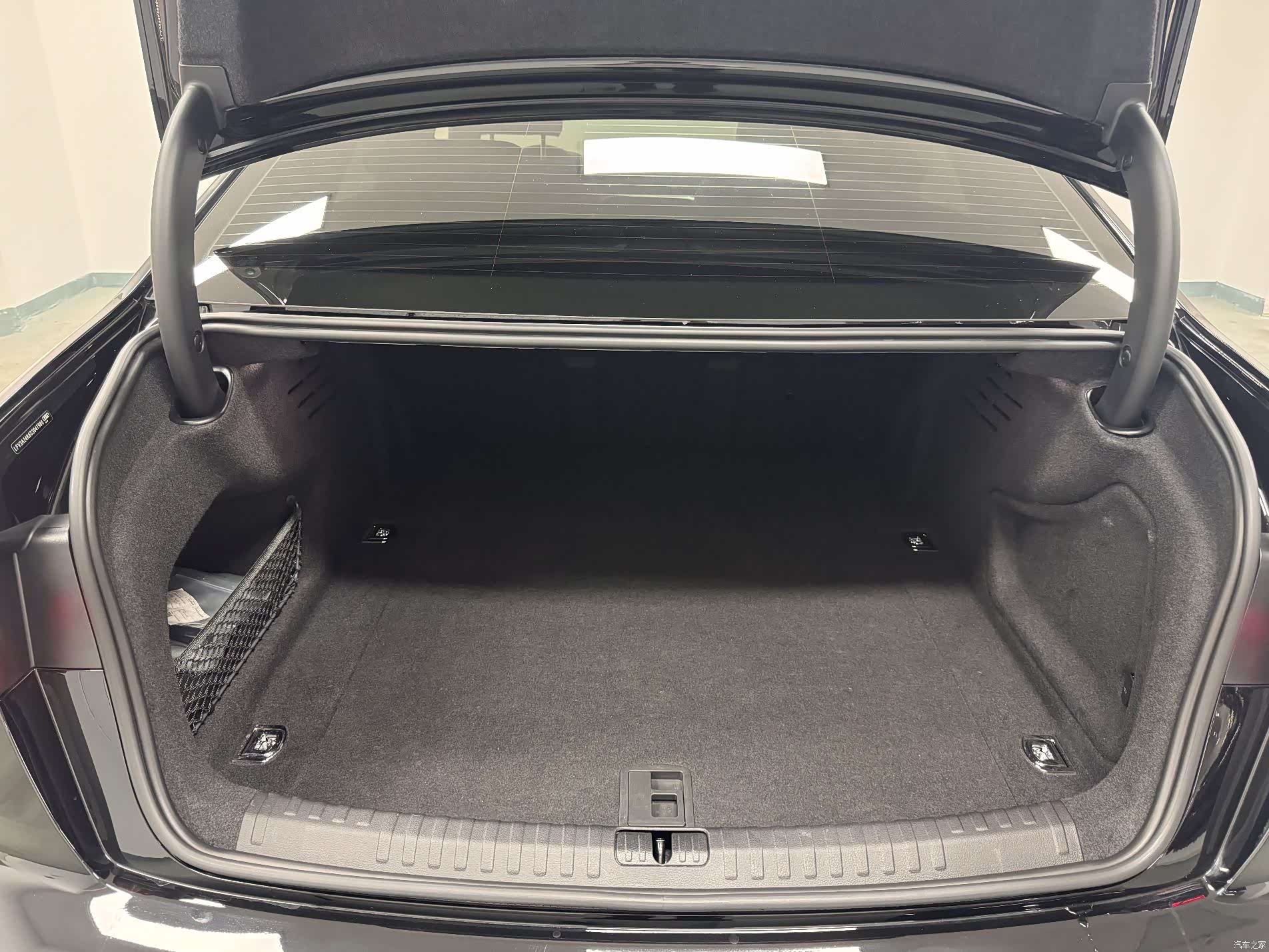 Audi A6L, 2025 17