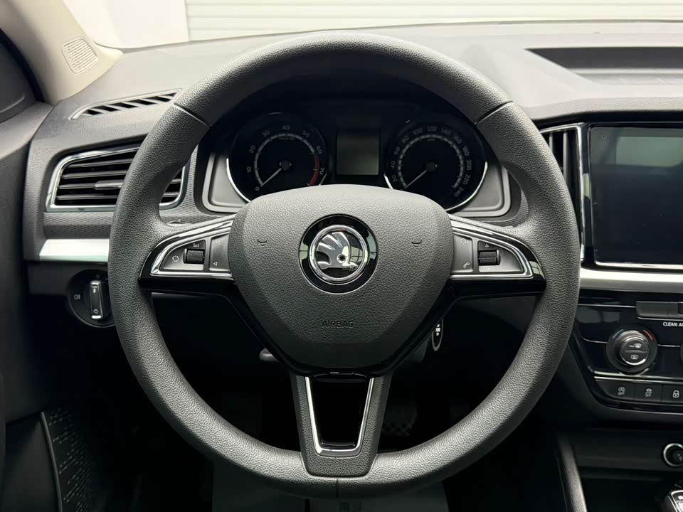 Skoda Komick Skoda Komick