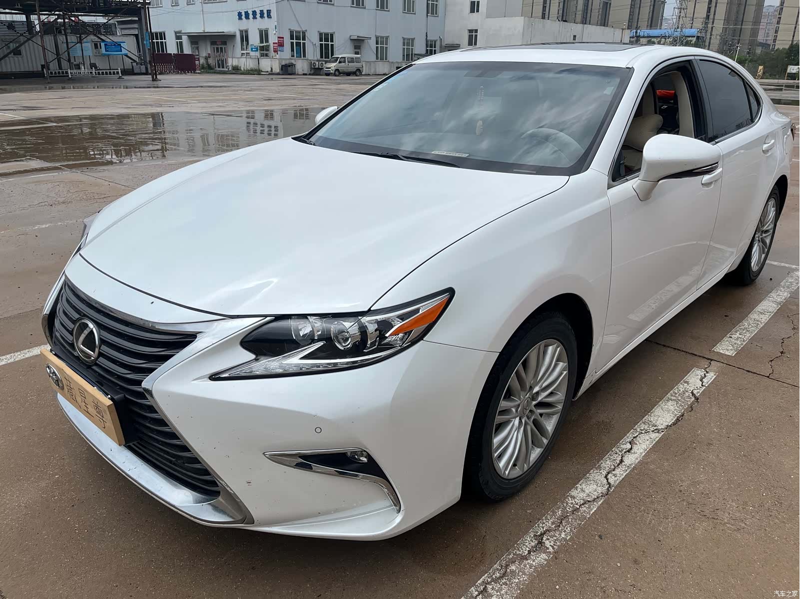 Lexus ES, 2016 2