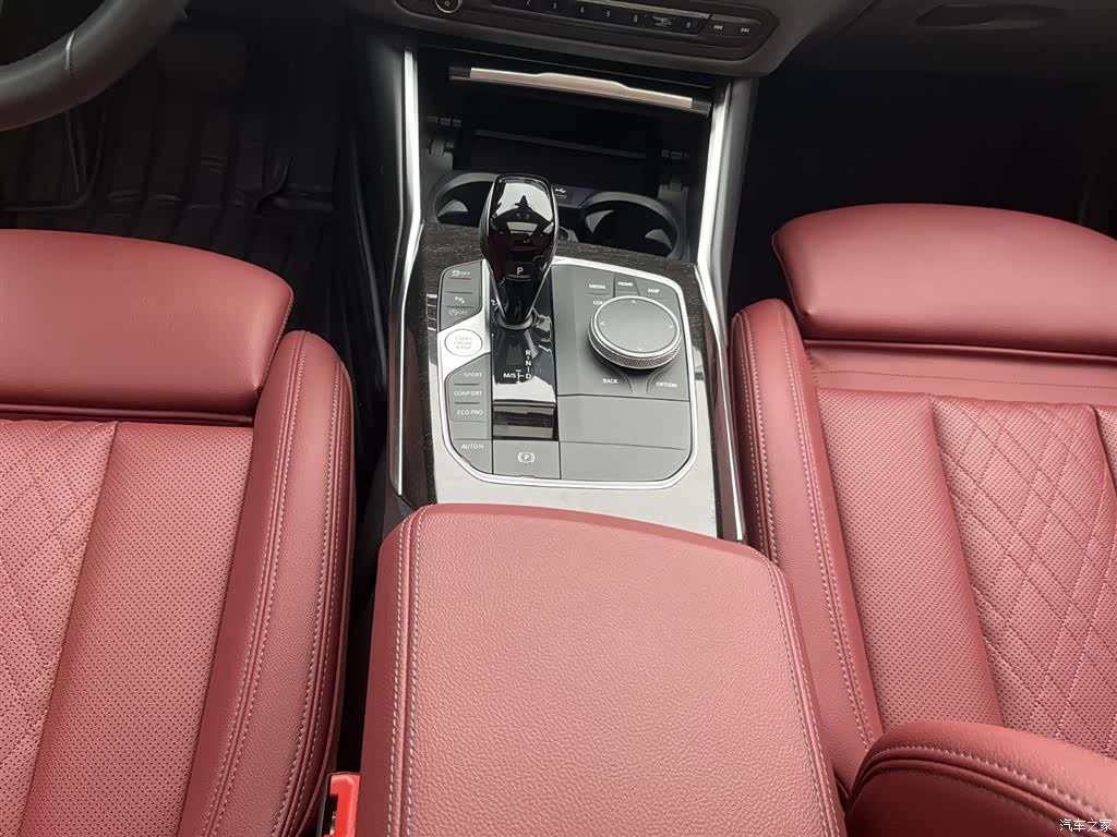 BMW 3 Series, 2022 24