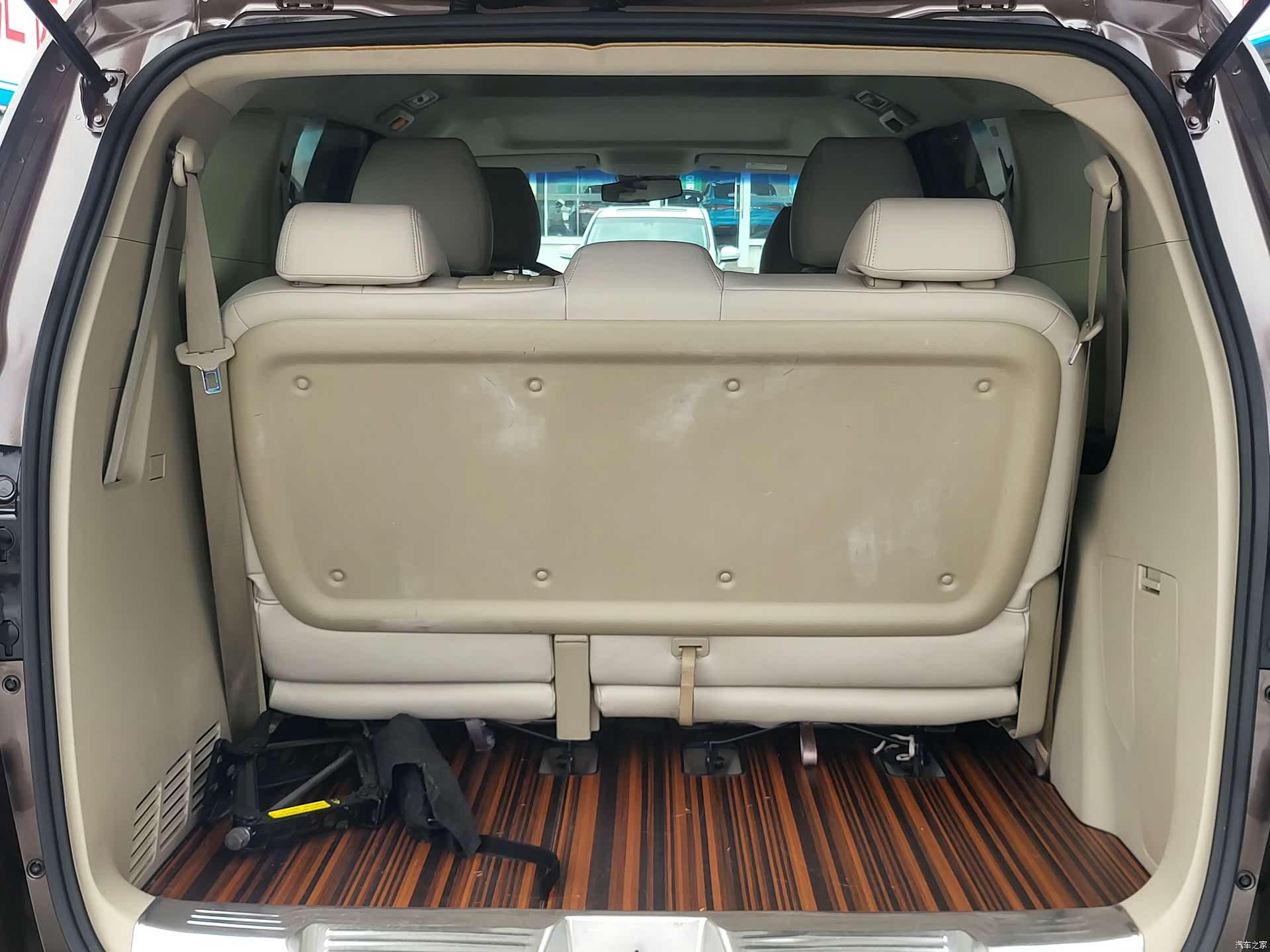 Buick GL8, 2019 12