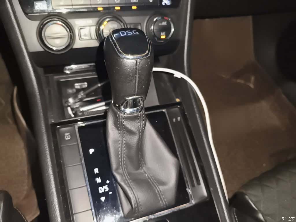 Skoda Superb, 2016 7