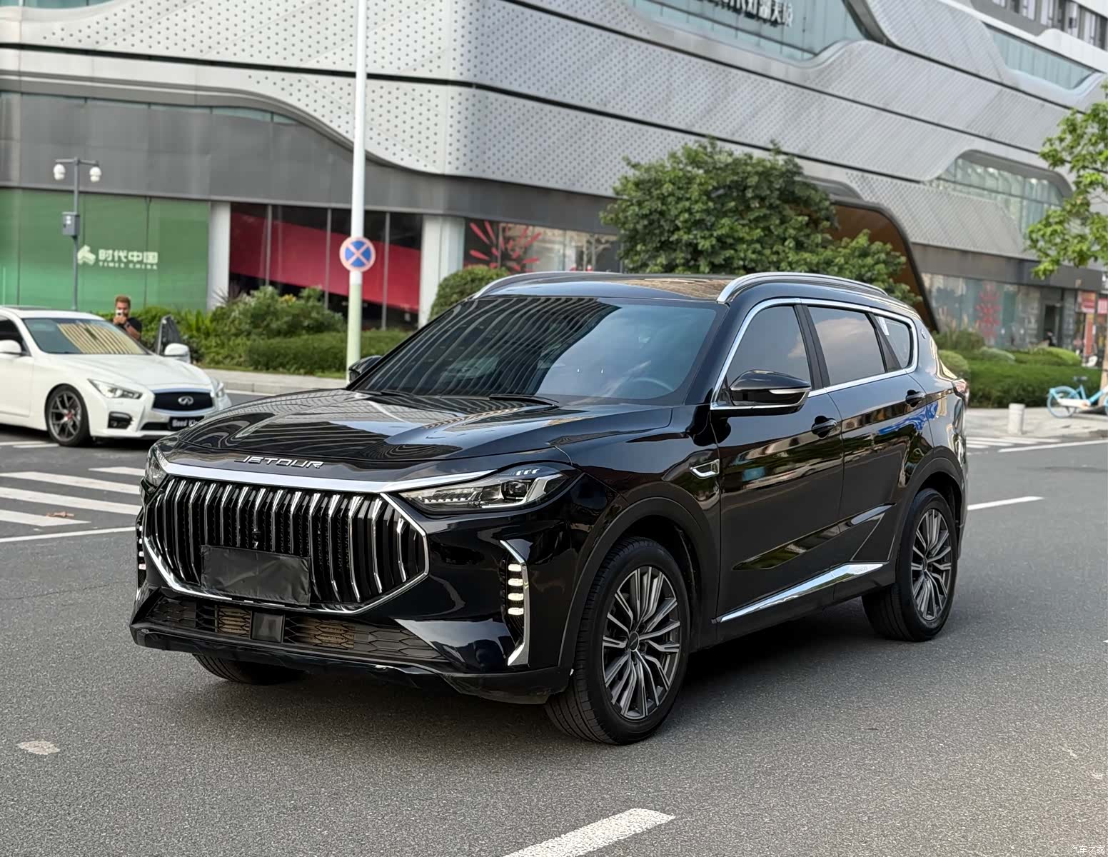 Jetour X70, 2022 1