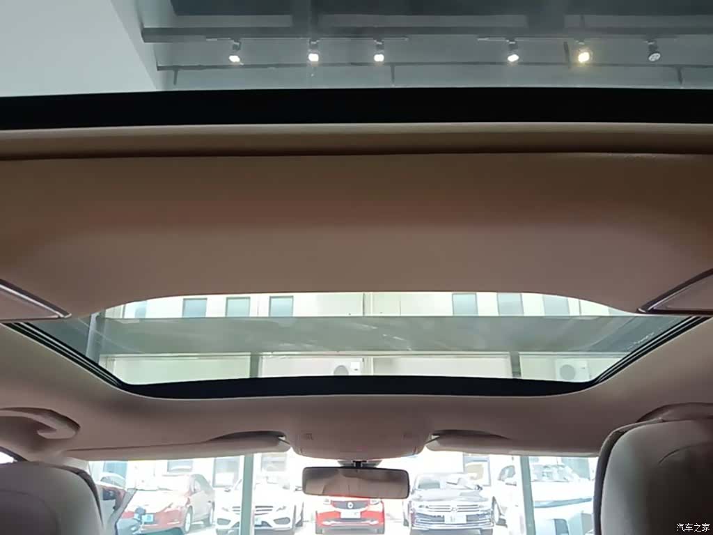 Mercedes-Benz E-Class, 2021 18