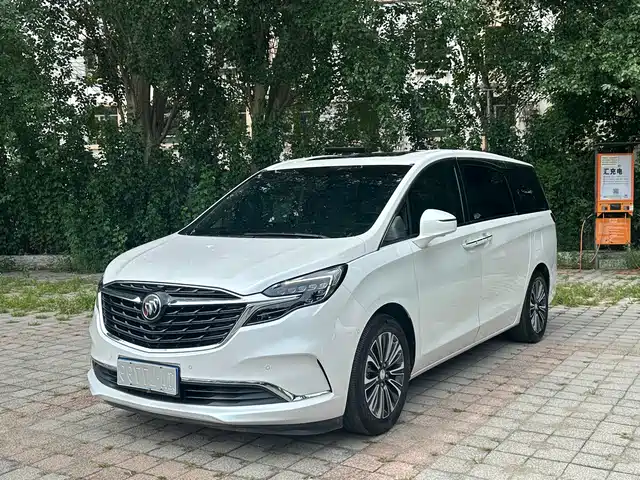 Buick GL8 2021 — купить из Китая под заказ