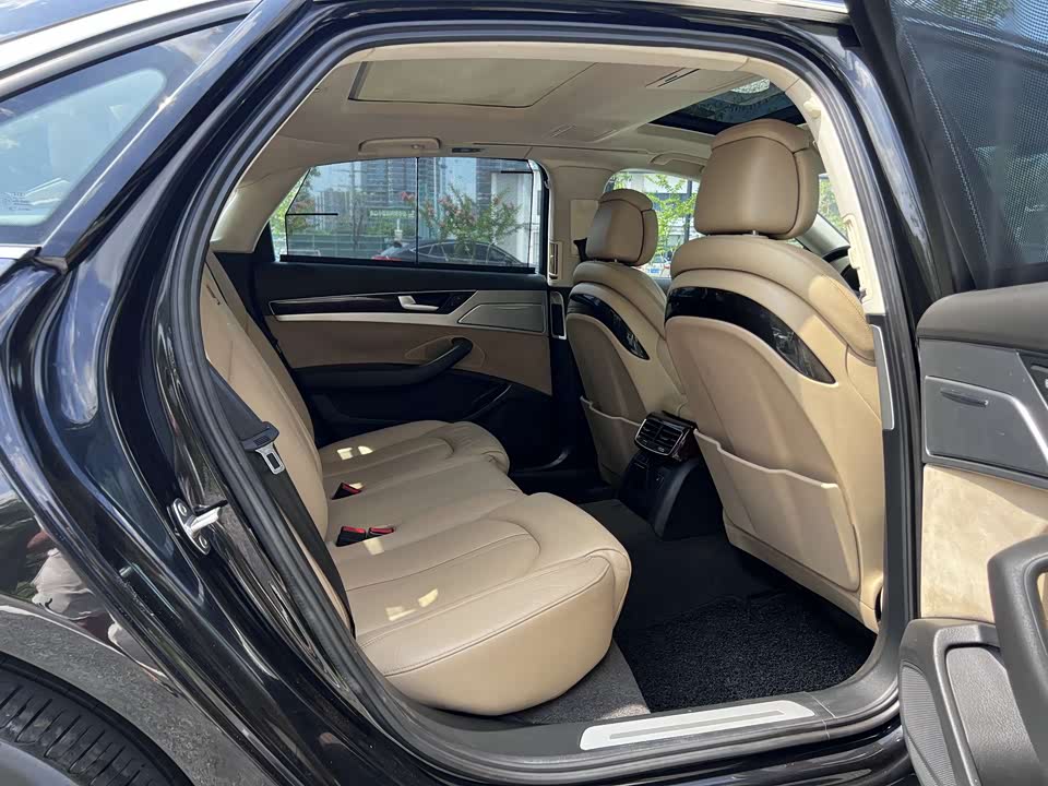 Audi A8 Audi A8