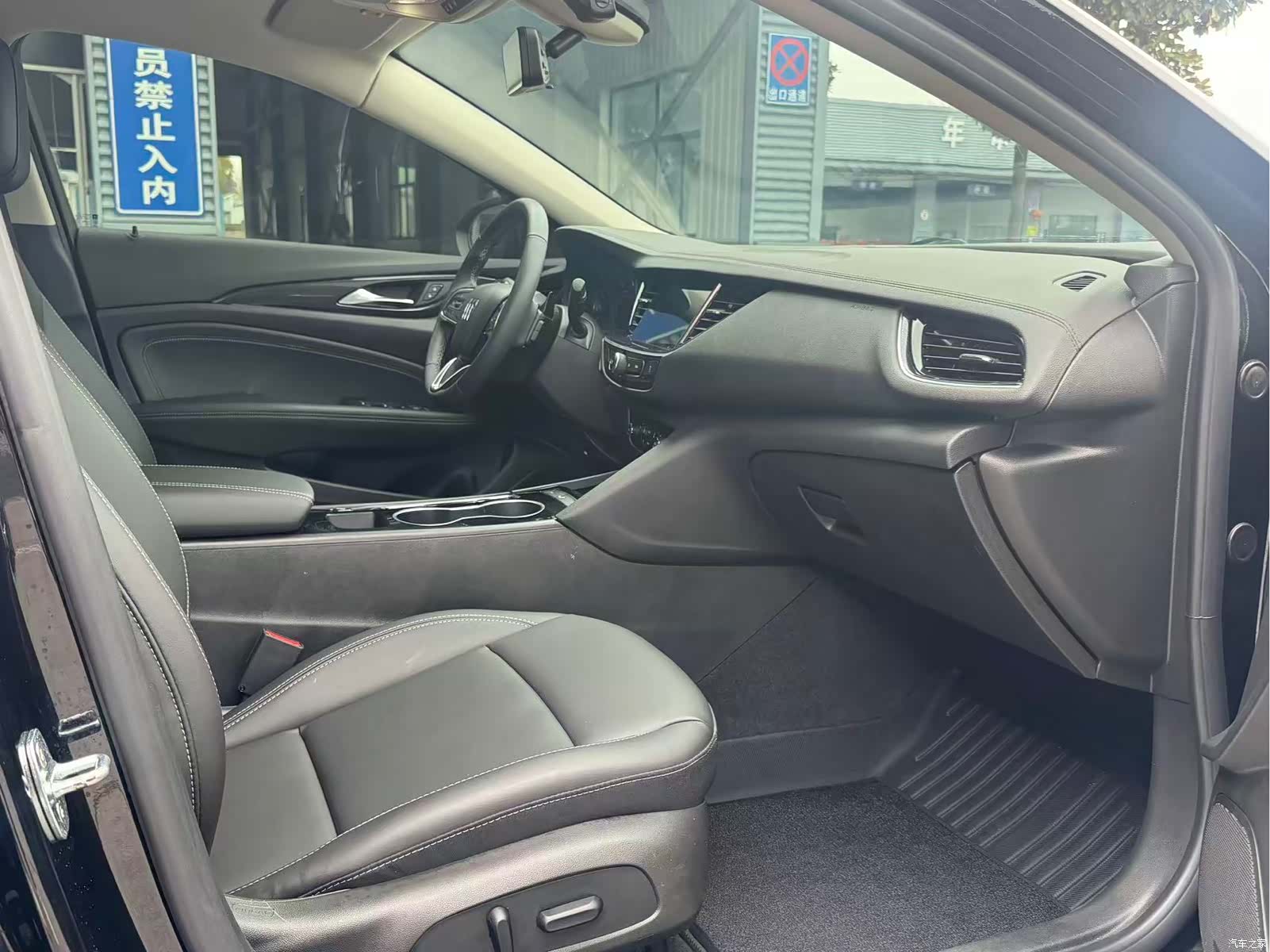 Buick Regal, 2024 все фото