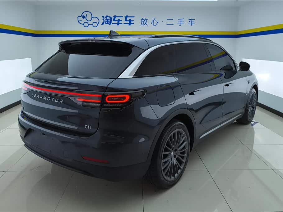 Leapmotor C11