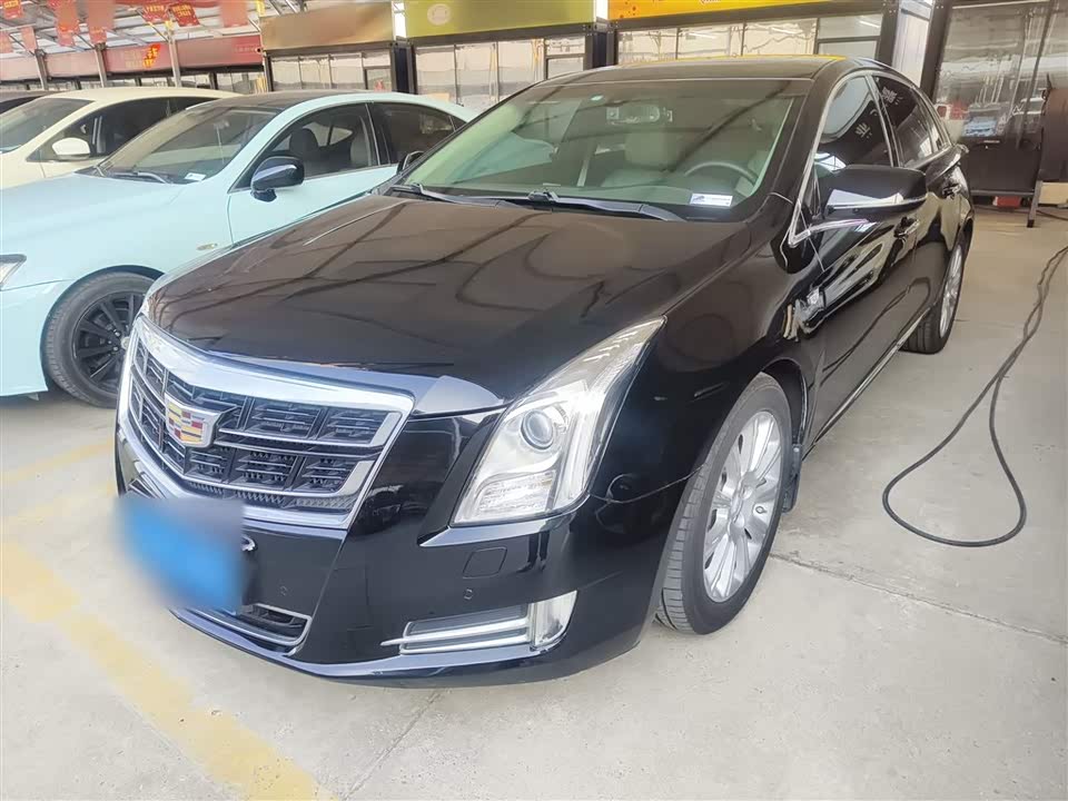 Cadillac XTS