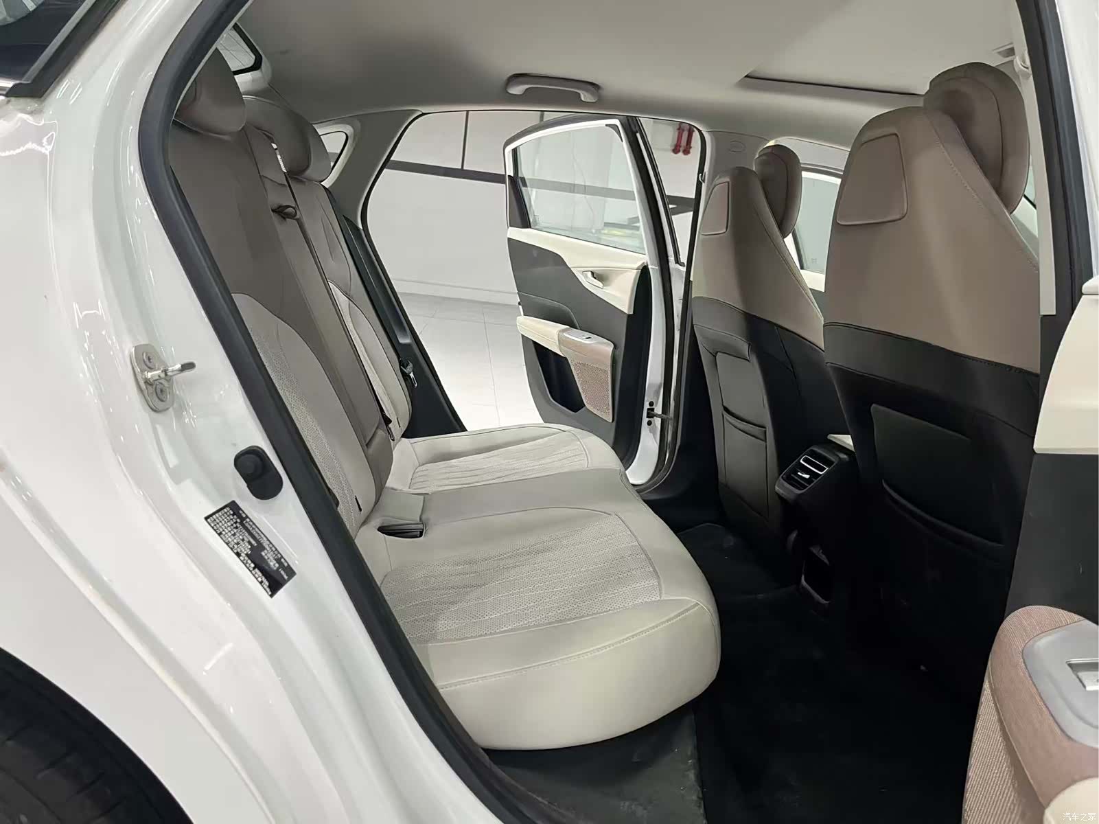 Changan Eado, 2023 10