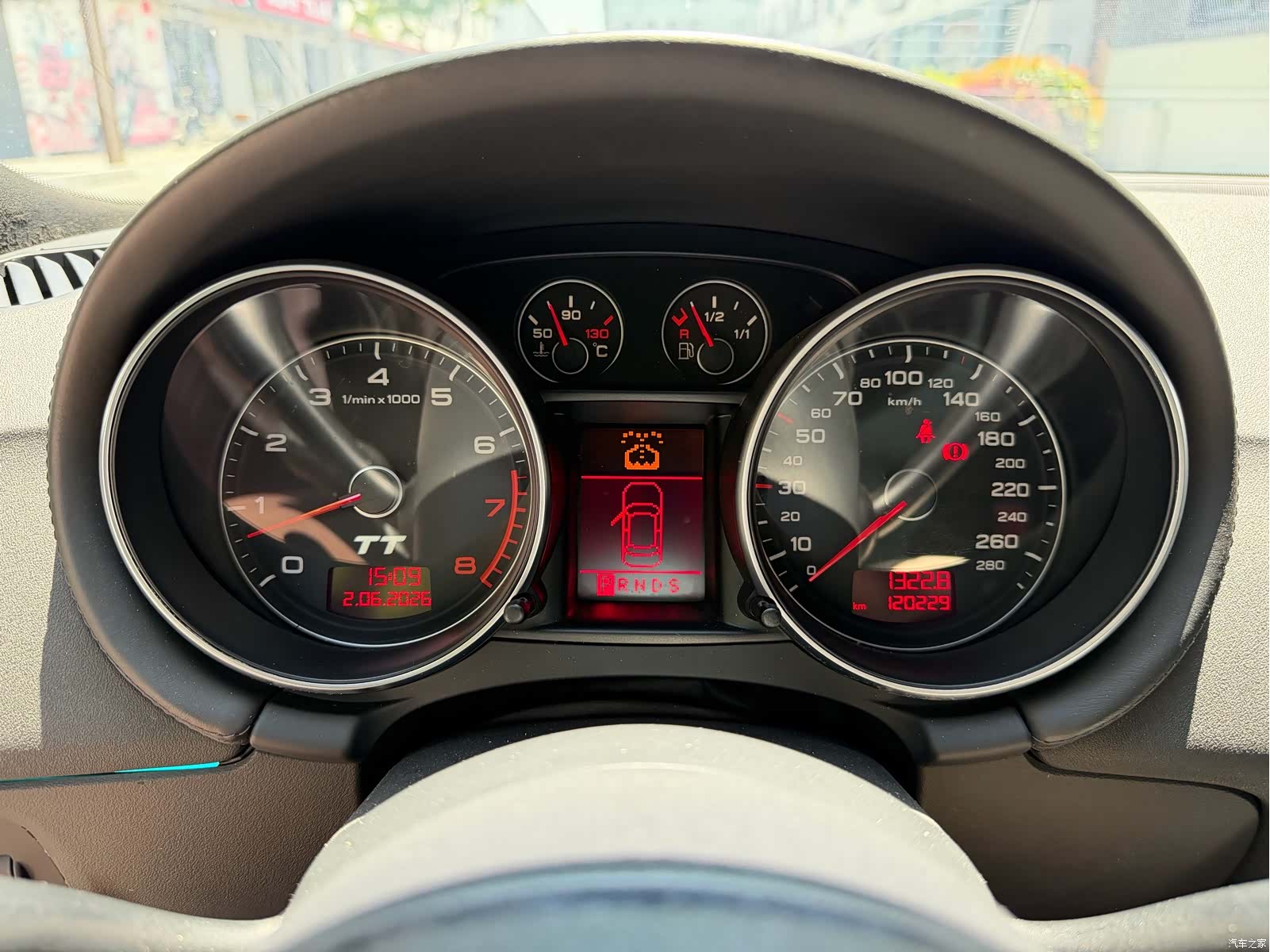 Audi TT, 2009 11