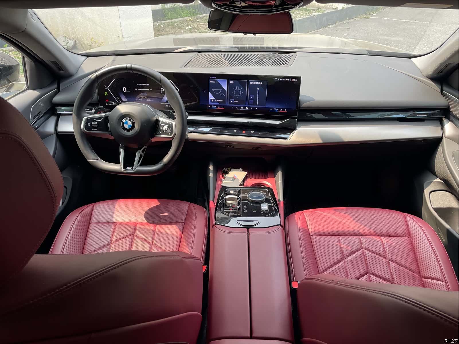 BMW 5 Series, 2024 9