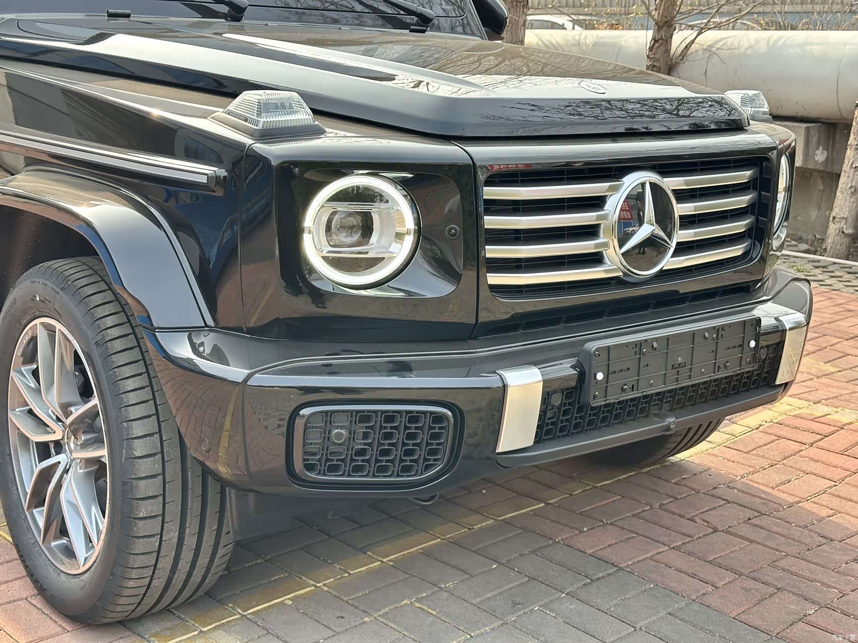 Mercedes-Benz G-Class, 2026 12