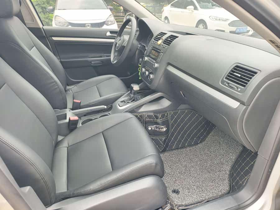 Volkswagen Sagitar 2011, фото 11