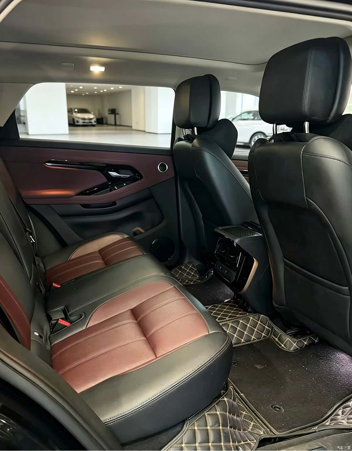 Land Rover Range Rover, 2024 6
