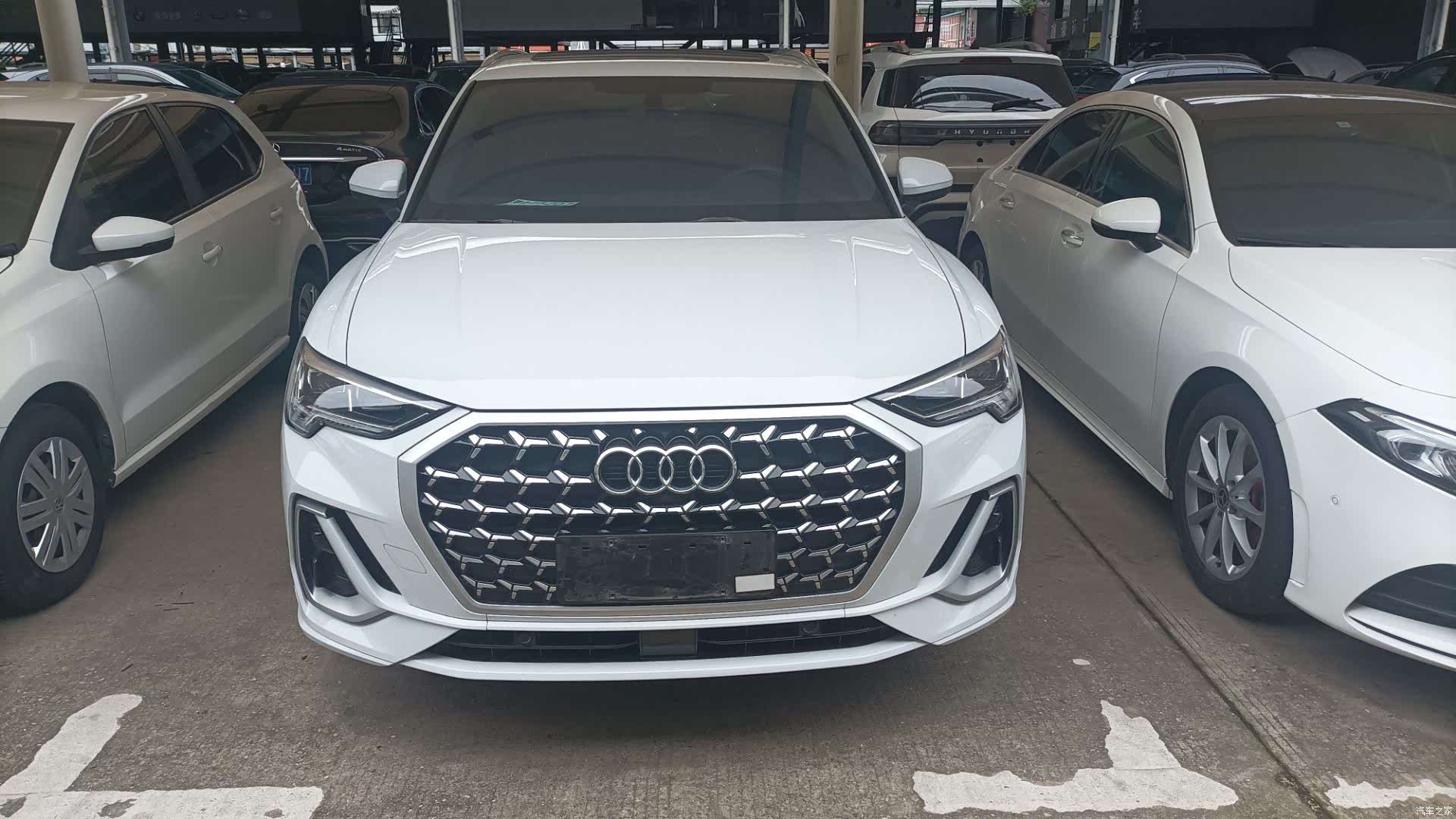 Audi Q3, 2024 2