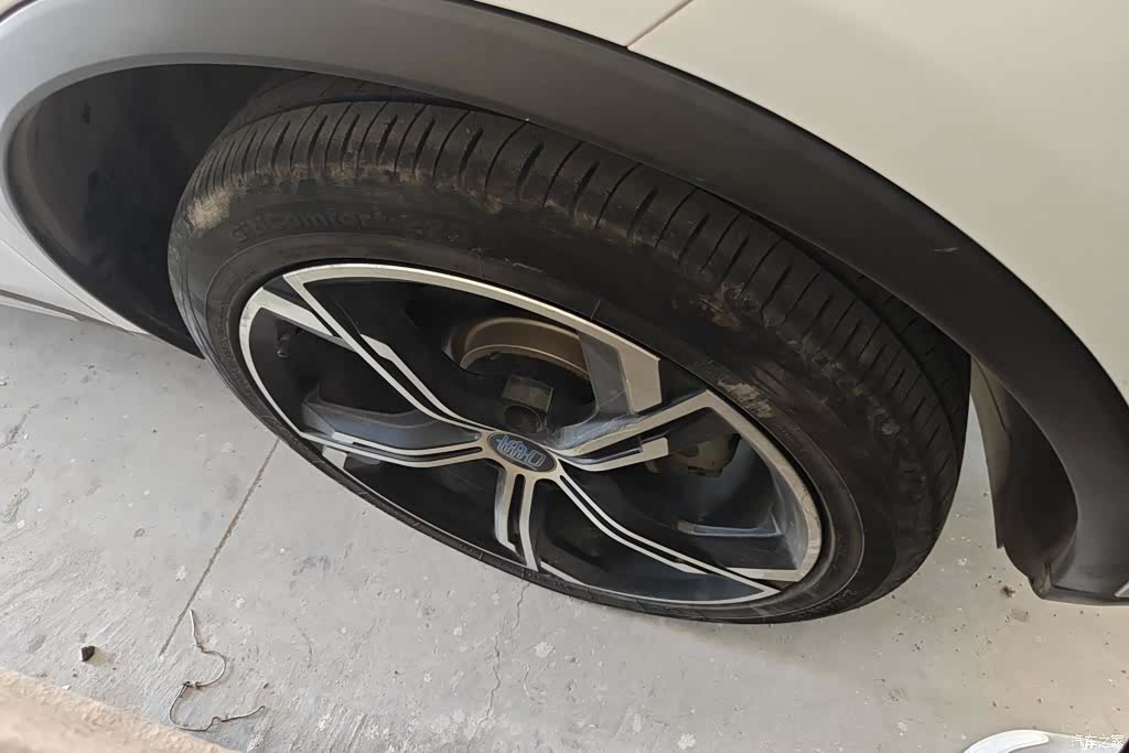 BYD Tang, 2022 6