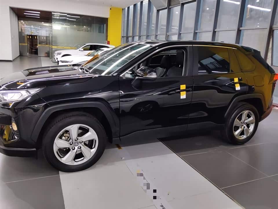 Toyota RAV4 Rongfang