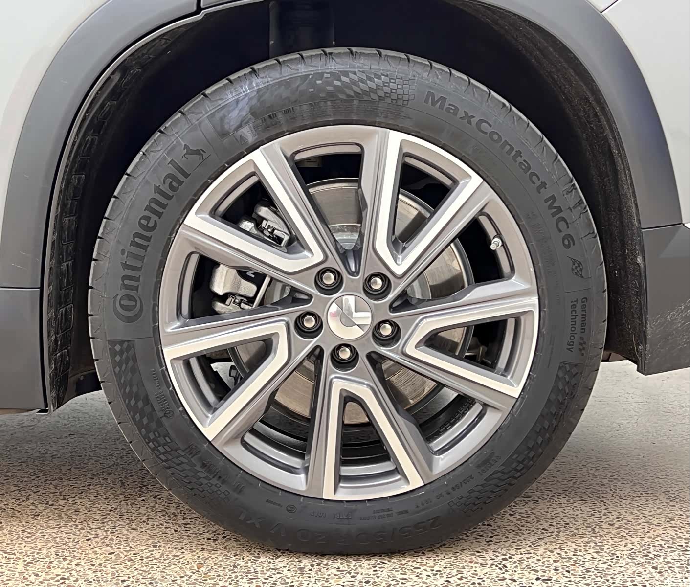 NIO ES8, 2021 9
