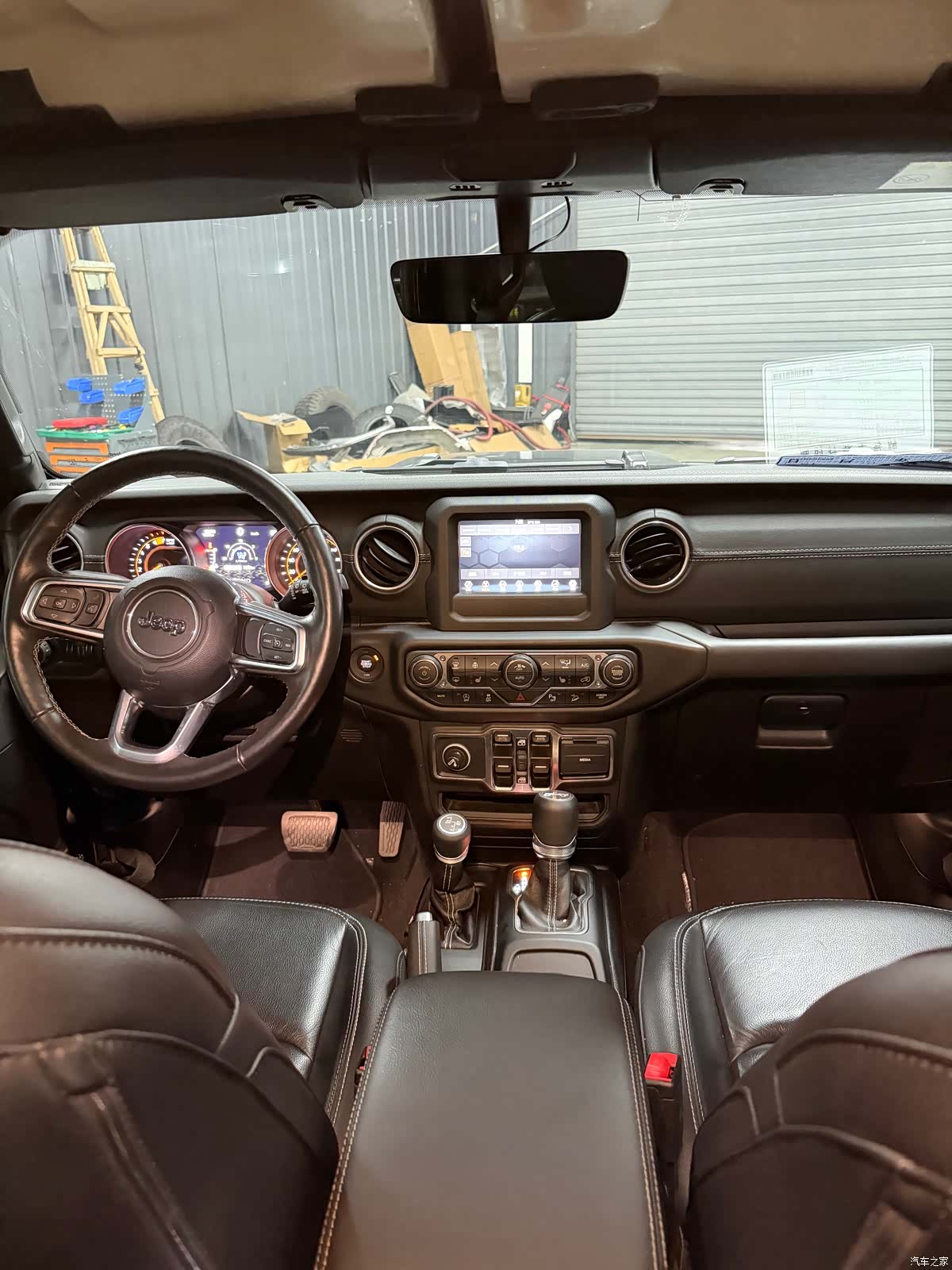 Jeep Wrangler, 2019 16